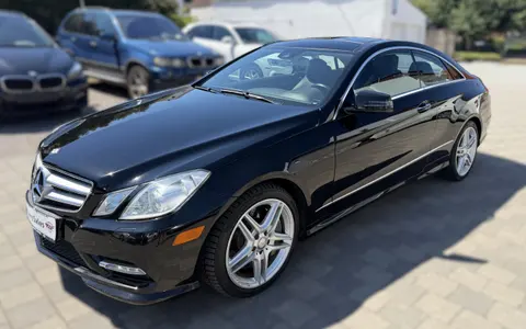 2013 Mercedes-Benz E550 V8 Turbo AMG-Line