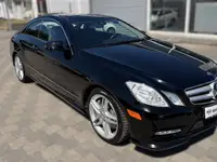 2013 Mercedes-Benz E550 V8 Turbo AMG-Line photo 3