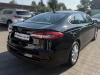 2019 Ford Fusion SEL Hybrid photo 4
