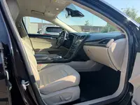 2019 Ford Fusion SEL Hybrid photo 11