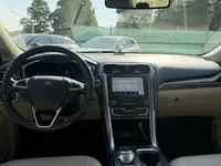 2019 Ford Fusion SEL Hybrid photo 14
