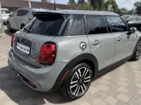 2020 Mini Cooper S 4-Door photo 4