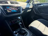 2022 Volkswagen Tiguan SEL R-Line 4motion photo 13