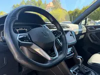 2022 Volkswagen Tiguan SEL R-Line 4motion photo 17