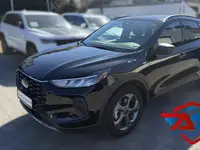 2025 Ford Escape ST-Line Hybrid