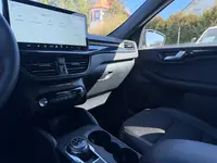 2025 Ford Escape ST-Line Hybrid